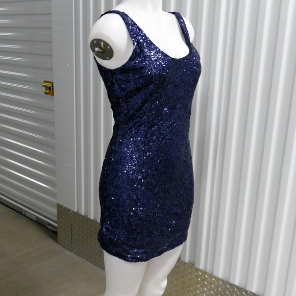 Tobi Blue Sequin Bodycon Mini Dress sz M - Picture 5 of 12